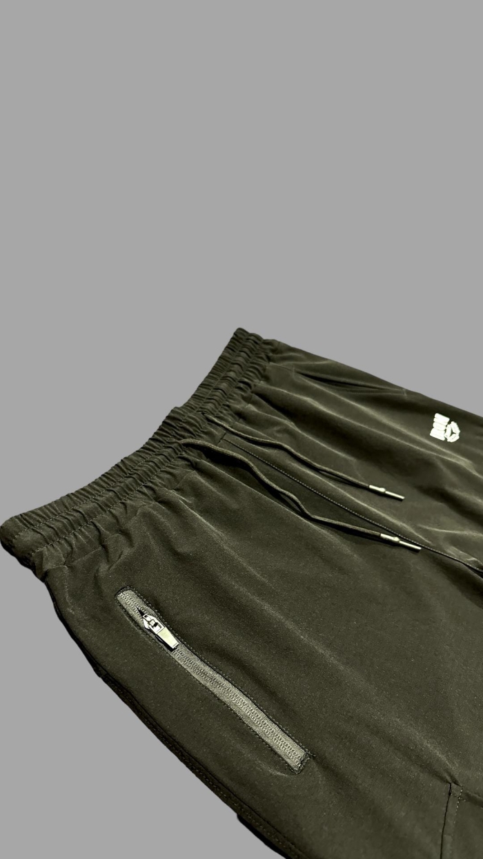 HIGH PERFORMANCE CARGO JOGGERS - BLACK - Image 5